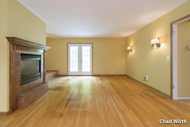 Main Floor 5