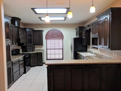 1916 N Yellow Brick Rd, Pharr, TX 78577 - photo 4