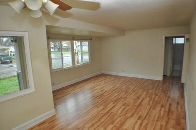 1201 3rd St, Redding, CA 96002 - photo 3