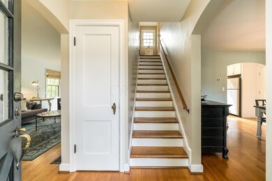 325 E New England Ave, Worthington, OH 43085 - photo 4