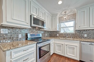 1026 Cottonwood Church Rd, Rosenberg, TX 77471 - photo 7