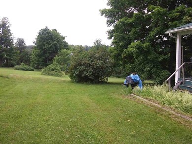 72 Hubbard Ave, Barton, VT 05822 - photo 3