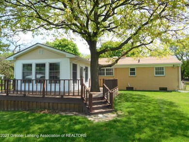 1315 Briarwood Dr, Lansing, MI 48917 - photo 2