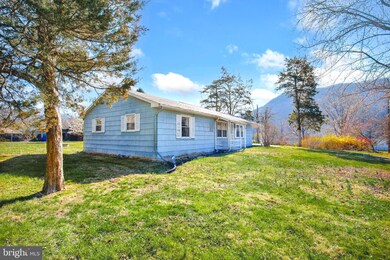 152 Natures Way Ln, Strasburg, VA 22657 - photo 2