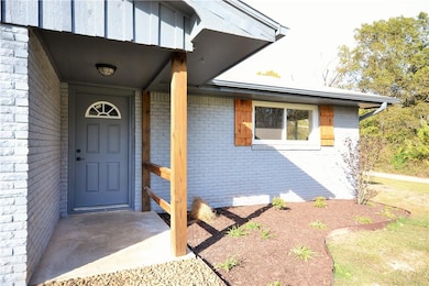 15413 Lynch Rd, Fayetteville, AR 72704 - photo 2