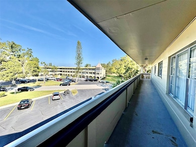 2463 Brazilia Dr unit 53, Clearwater, FL 33763 - photo 3