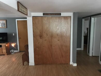 82 High St unit 4, Stratham, NH 03885 - photo 4