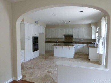 Large open kitchen, perfect for entertaining guests.