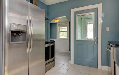 Kitchen (2)