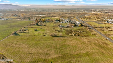 1803 Riverside Rd, Yakima, WA 98901 - photo 4
