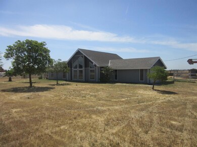 31028 Sunnyside Ave, Madera, CA 93638 - photo 2