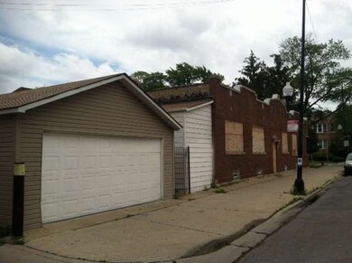 5158 W Oakdale Ave, Chicago, IL 60641 - photo 3