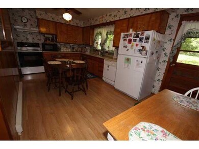 5280 Denoise St, Columbus, IN 47201 - photo 3