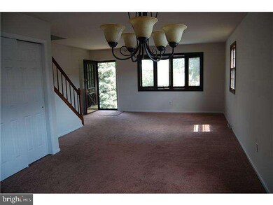 1110 Nicole Ln, Glenolden, PA 19036 - photo 2