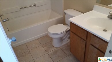 869 Sagewood Trail, San Marcos, TX 78666 - photo 7