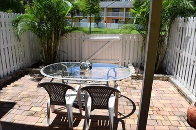 22701 Watersedge Blvd unit 12, Land O Lakes, FL 34639 - photo 4