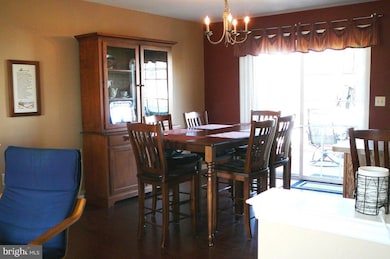 310 Pebble Beach Dr, Mount Wolf, PA 17347 - photo 6