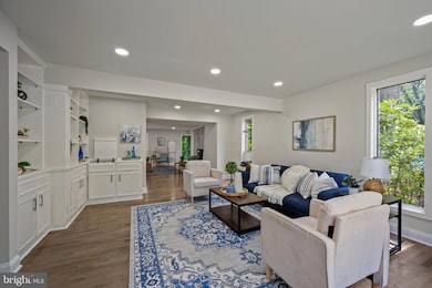 24 Charles Ln, Towson, MD 21204 - photo 7