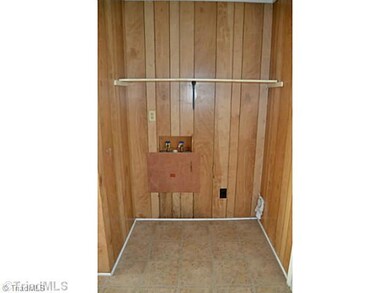 201 Elmhurst Ave, High Point, NC 27262 - photo 4