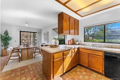 3148 Vista Grande, Carlsbad, CA 92009 - photo 7