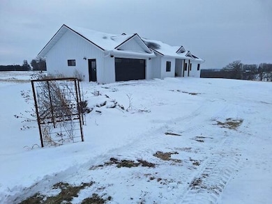 S5044 Nottingham Rd, Viroqua, WI 54665 - photo 2