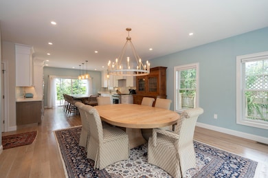 4 Leslie St, Falmouth, MA 2543 - photo 5