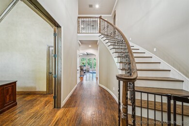 Beautiful entry foyer