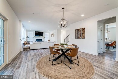 8400 Cedar Chase Dr, Clinton, MD 20735 - photo 5