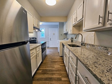 151 Partridge Ln, Chicopee, MA 01022 - photo 4