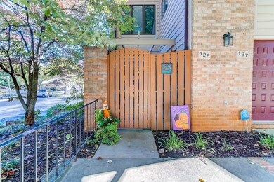 003-331134-12-126 Windward Dr SW-40-3_83