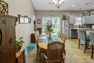 1821 Mark Dr, Sparta, IL 62286 - photo 7