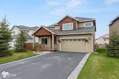 Exterior Front_Kristian 73-SMALL