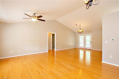 1506 Danny Bell Rd, Asheboro, NC 27205 - photo 4