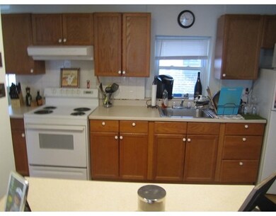 16 Parmenter St unit 4L, Boston, MA 02113 - photo 6