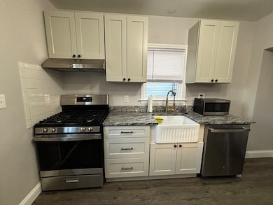 546 Nantasket Ave unit 3, Hull, MA 02045 - photo 2