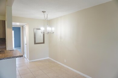 226 Sheffield J, West Palm Beach, FL 33417 - photo 4