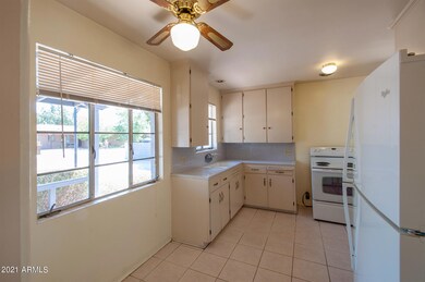 Kitchen V1