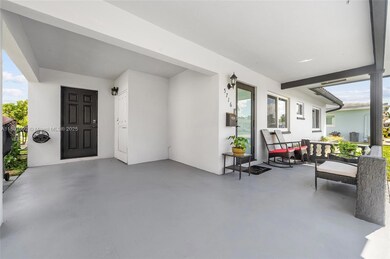 5716 NW 86th Ave, Tamarac, FL 33321 - photo 4