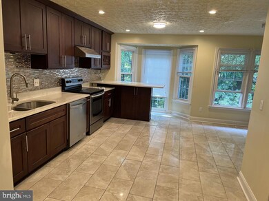 1164 Jeffrey Dr, Crofton, MD 21114 - photo 3