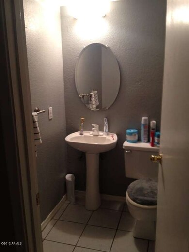 Cass half bath