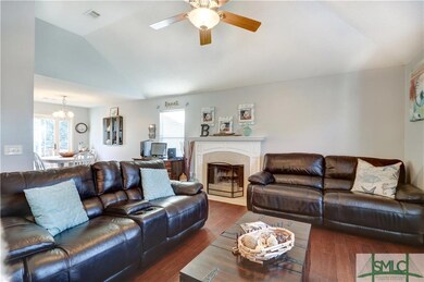 7 Hightide Ln, Savannah, GA 31410 - photo 2