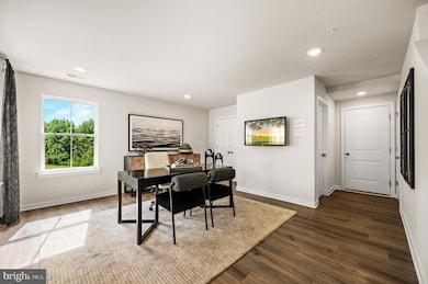 27 Atkins Dr, Bridgeport, PA 19405 - photo 2