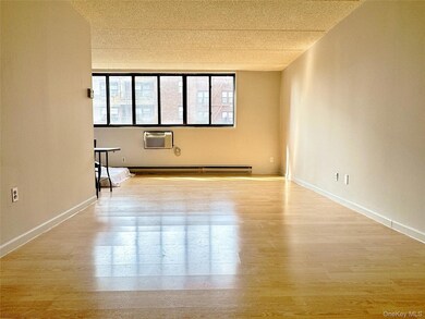 137-77 45th Ave unit 6P, Flushing, NY 11355 - photo 6