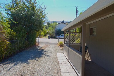 945 West St, Redding, CA 96001 - photo 6