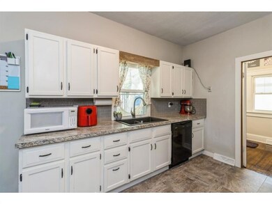 2605 E Grand Ave, Des Moines, IA 50317 - photo 7