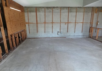 6366 Royal Woods Dr, Fort Myers, FL 33908 - photo 5