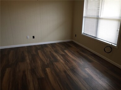 140 Kimball Ln unit C, Walhalla, SC 29691 - photo 2