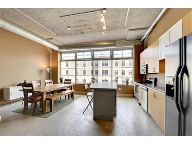 Huge windows open at the top - this unit gets tons