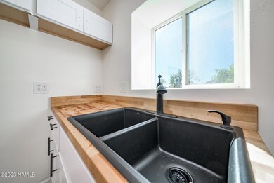 522 W Fleming St, Winslow (5 of 23)