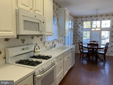 45 Pinflower Ln, Princeton Junction, NJ 08550 - photo 5